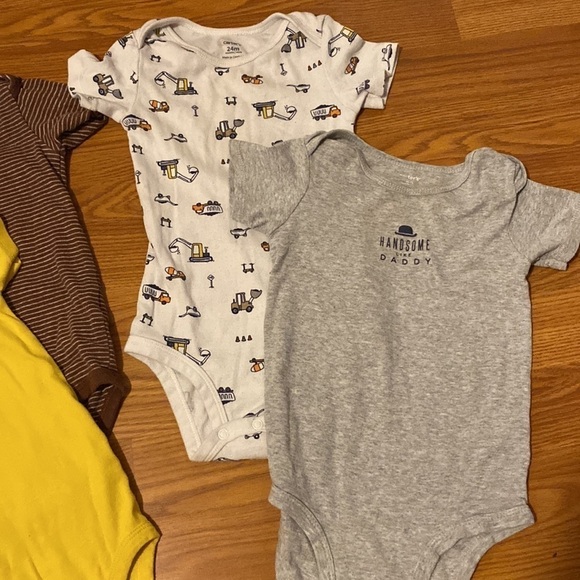 Set of 4 Carter’s One Piece size 24 months (CA) - Picture 4 of 5